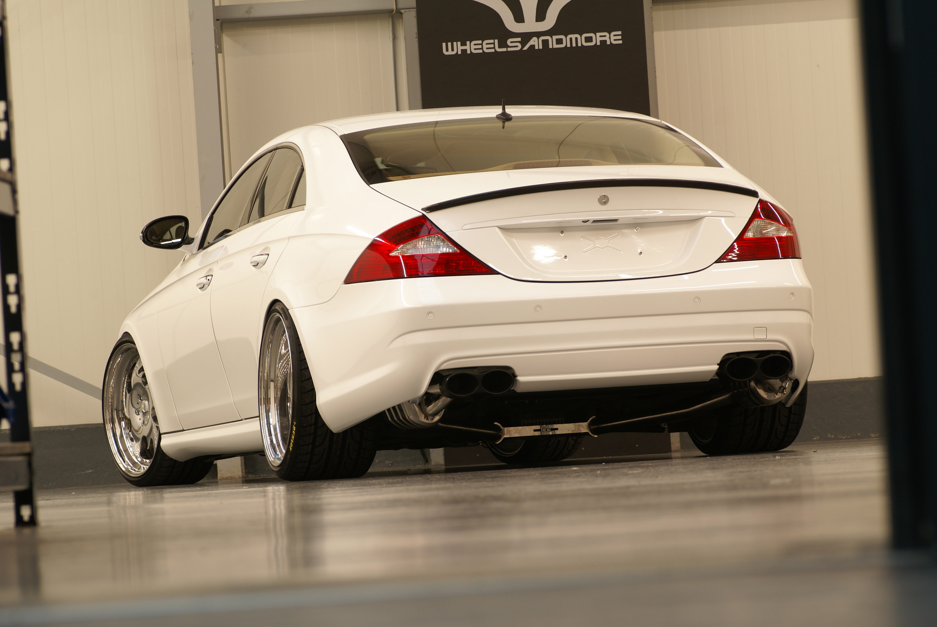 Wheelsandmore Mercedes-Benz CLS White Label