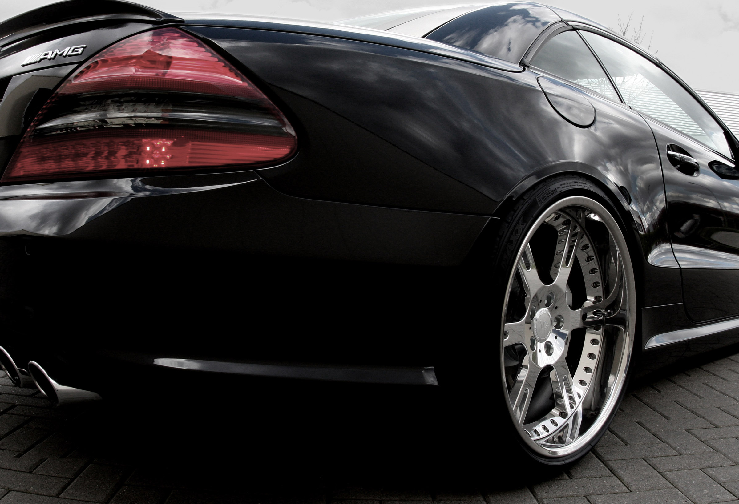 Wheelsandmore Mercedes-Benz SL63 AMG