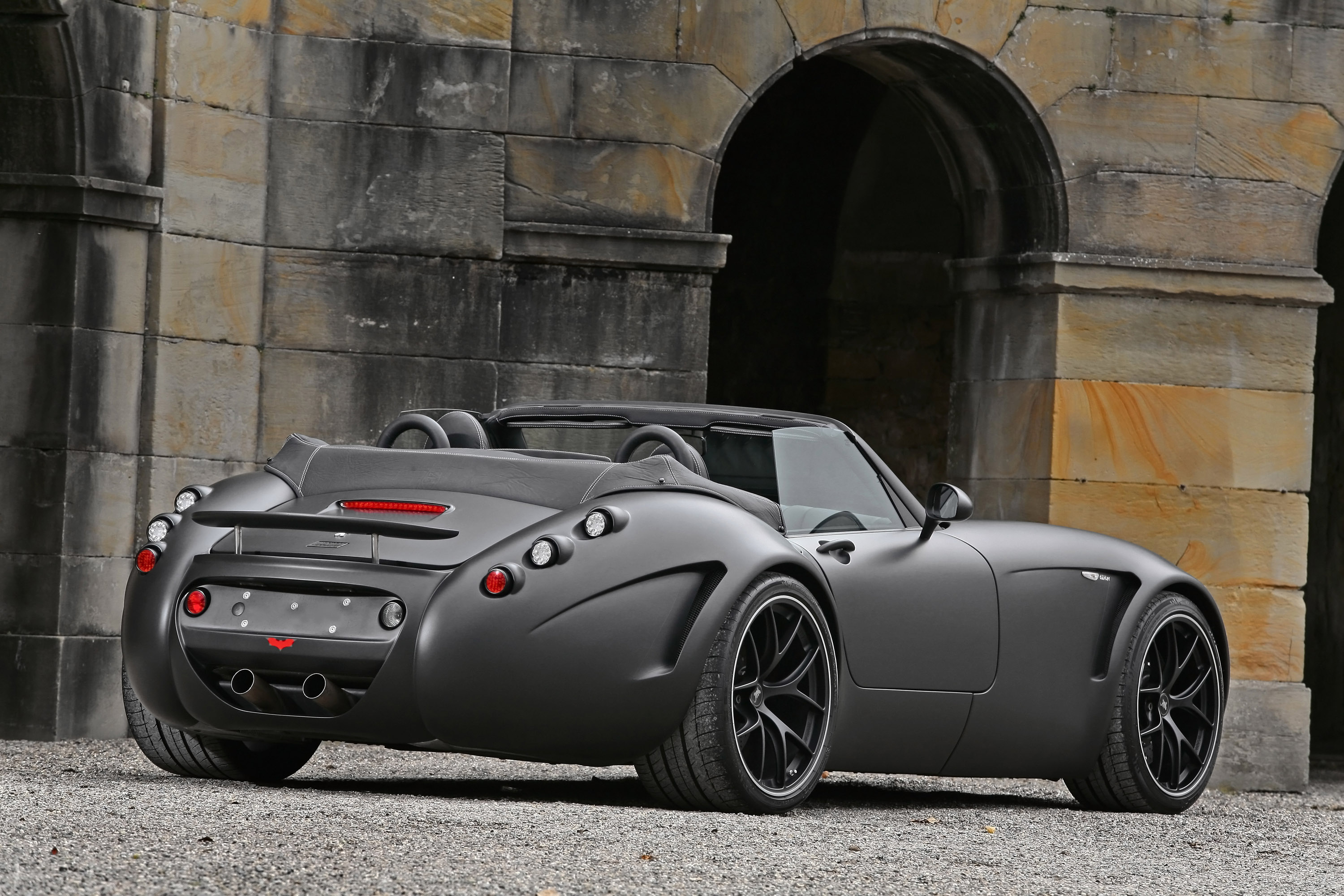 Wiesmann Black Bat