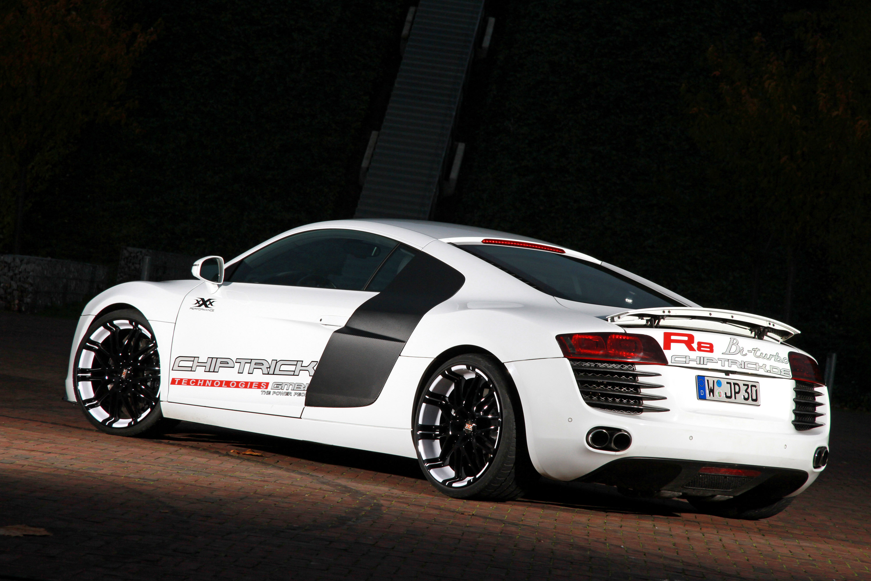 xXx Performance Audi R8 V8 FSI Quattro