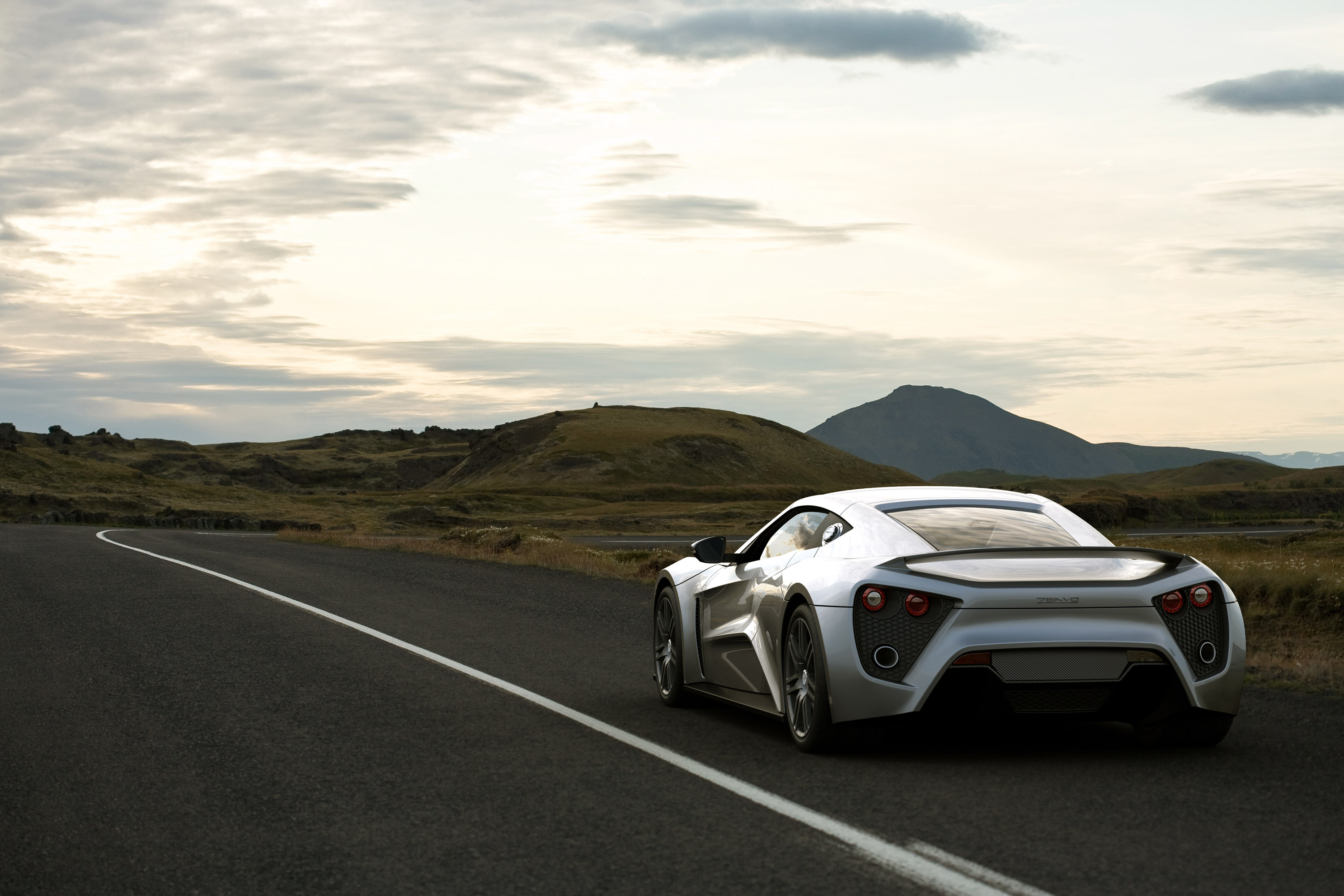 Zenvo ST1