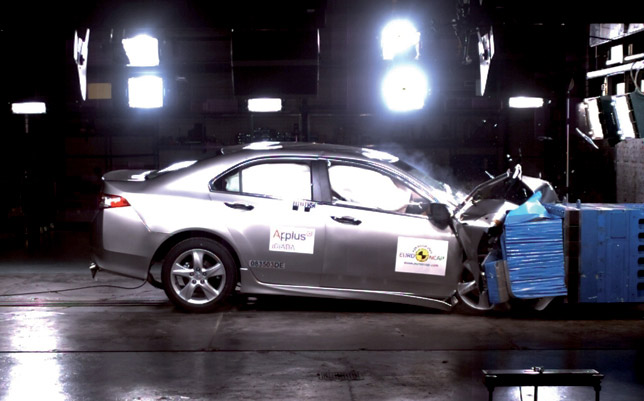 Honda Accord - Euro NCAP Crash Test