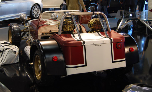 Aznom Caterham Superlight