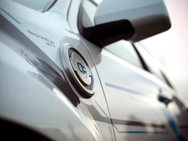 Hydro-Quebec Joins Research Program on Hybrid Electric Vehicles