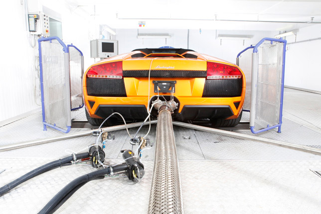 Lamborghini Murcielago exhaust gas and climate test bed