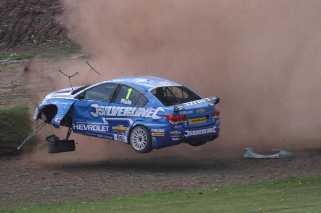 2011 Dunlop BTCC Donington Park round 2