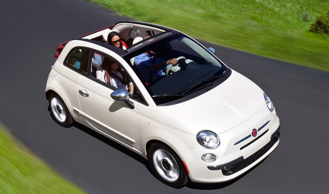 pauze adverteren deze 2012 Fiat 500 Cabrio US premiere