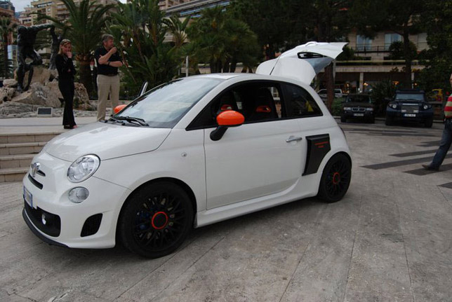 Aznom Fiat 500