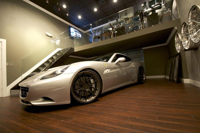 DMC Ferrari California 3S Silver Carbon Fiber