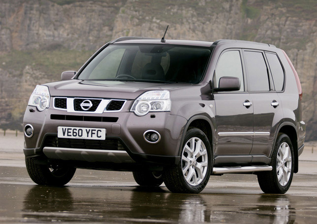 2012 Nissan X-TRAIL Platinum Edition