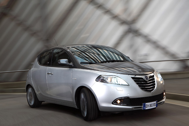 Lancia Ypsilon