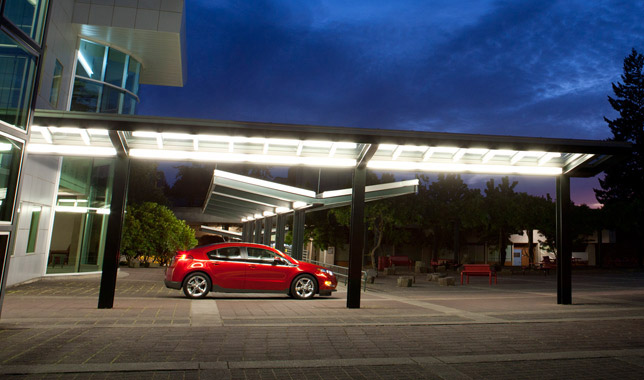 2012 Chevrolet Volt - Side