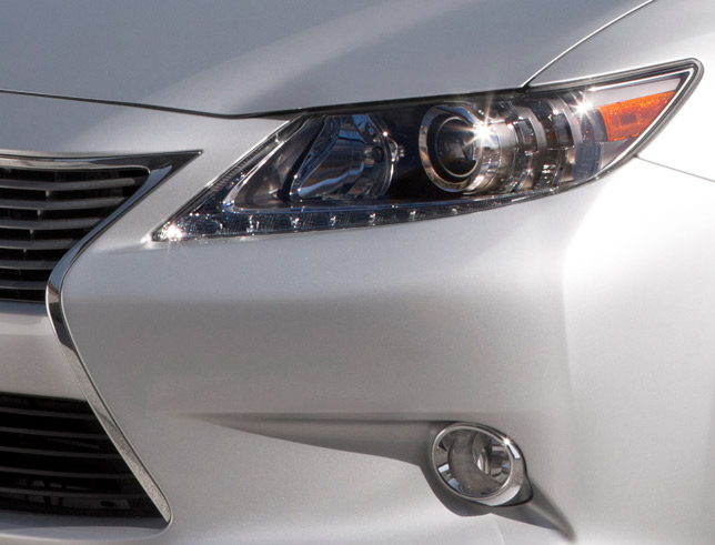 Lexus ES teaser