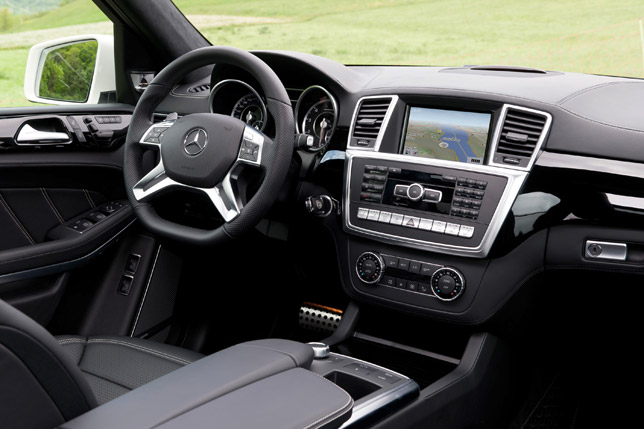 2013 Mercedes-Benz GL 63 AMG Interior