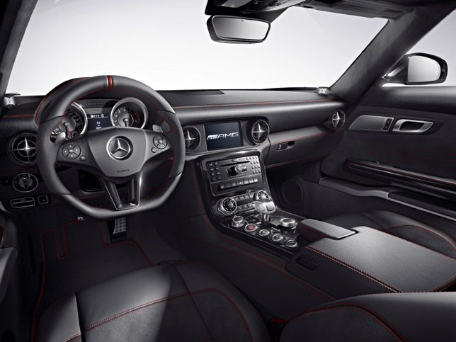 2013 Mercedes-Benz SLS AMG GT Interior