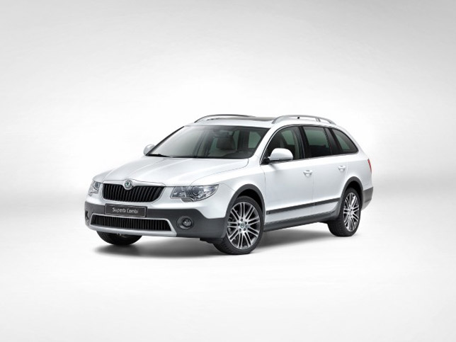 2013 Skoda Superb Combi Outdoor 