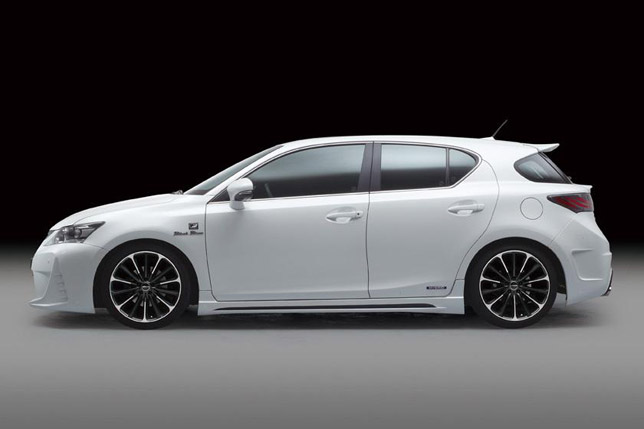 Wald Lexus CT200h