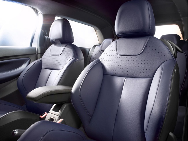 2014 Citroen DS3 Cabrio - interior