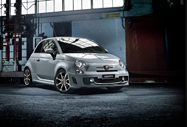 Fiat-500-Abarth-medium-1