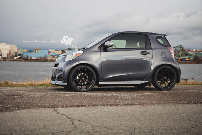 SR Auto Scion iQ - Side