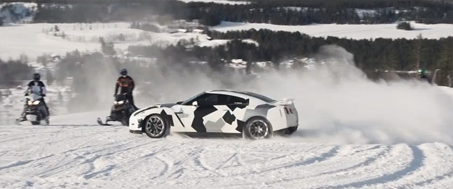Nissan GT-R Conquers a Skislope