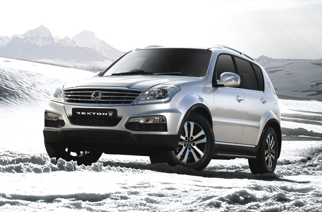 2014 SsangYong Rexton W - Front Angle