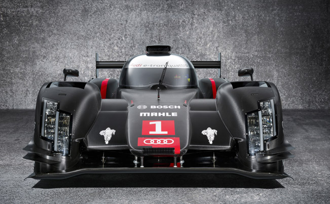 Audi R18 e-Tron Quattro - Front View