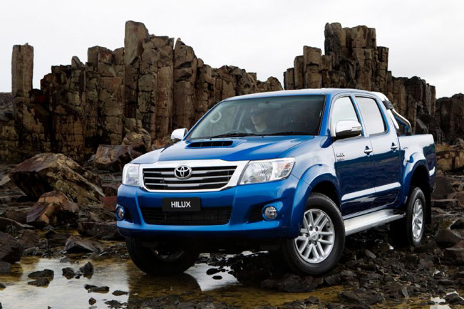 Toyota-Hilux-Double-Cab-medium