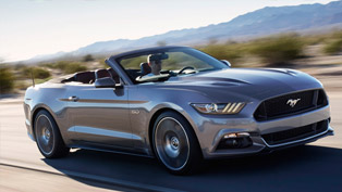 2015 ford mustang convertible combines function and design [video]