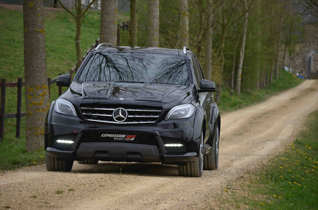 Expression Motorsport Mercedes-Benz ML63 Wide Body R - Front Angle View