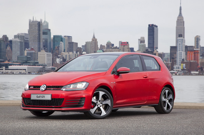 2015-VW-Golf-GTI_651