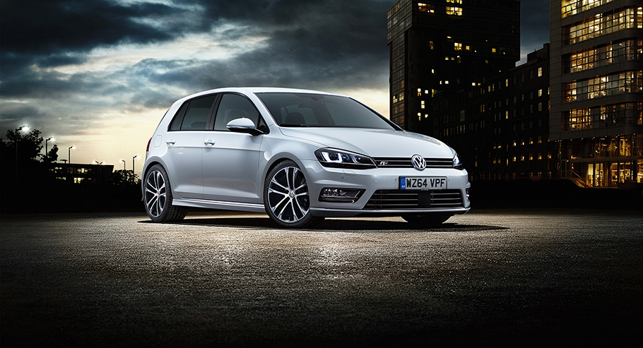 Volkswagen Golf R front