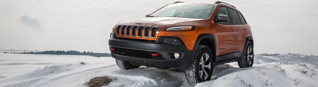 2015 Jeep Cherokee - Front Angle