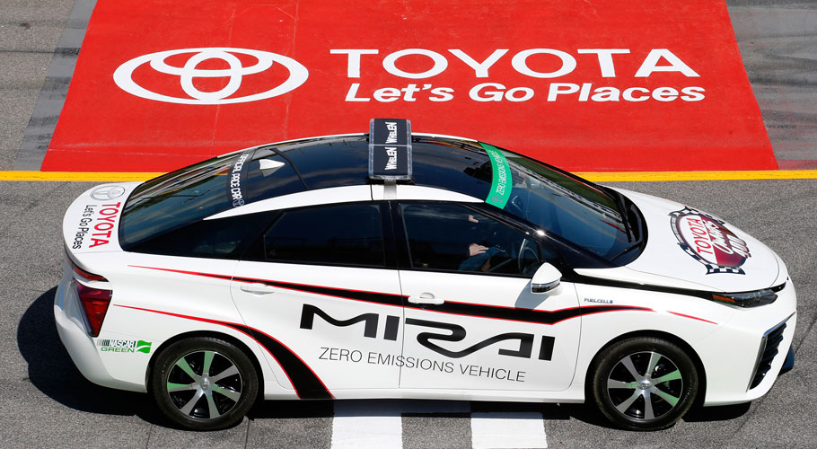 2016 Toyota Mirai NASCAR Sprint Cup Series Richmond