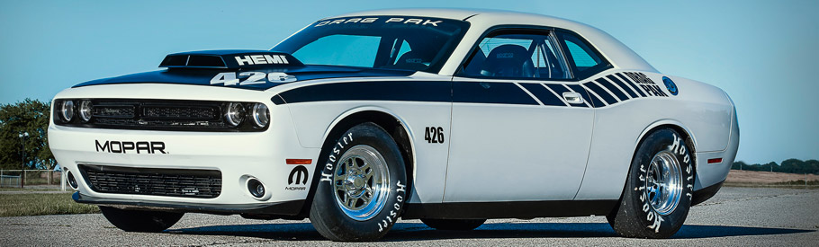 Mopar Dodge Challenger Drag Pak 426 HEMI