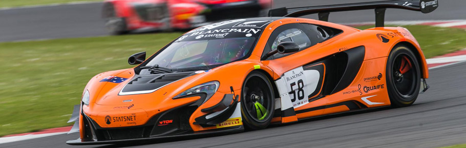 mcLaren 650S GT3 Competing 