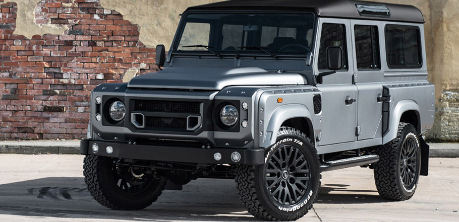 Kahn Land Rover Defender XS 110 CWT Fron View