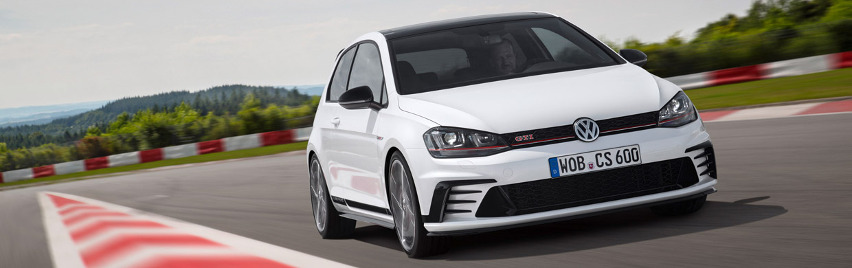 Volkswagen Golf GTI Clubsport Front View