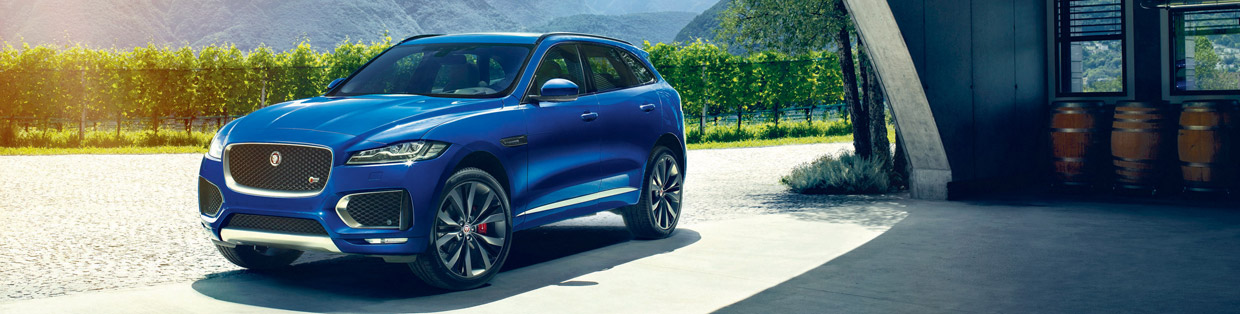 2017 Jaguar F-PACE Front View