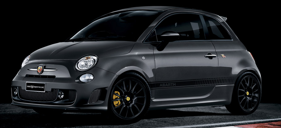 Abarth 595 Trofeo Edition Side View