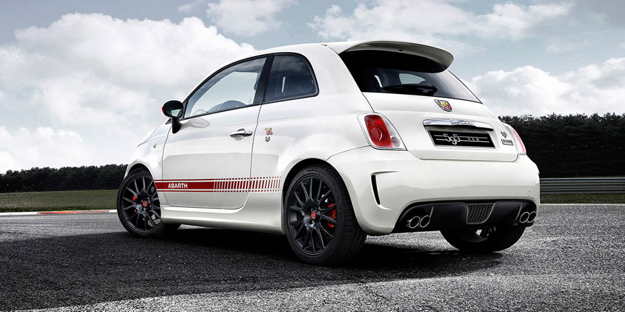 Abarth 595 Yamaha Factory Racing Edition Rear View