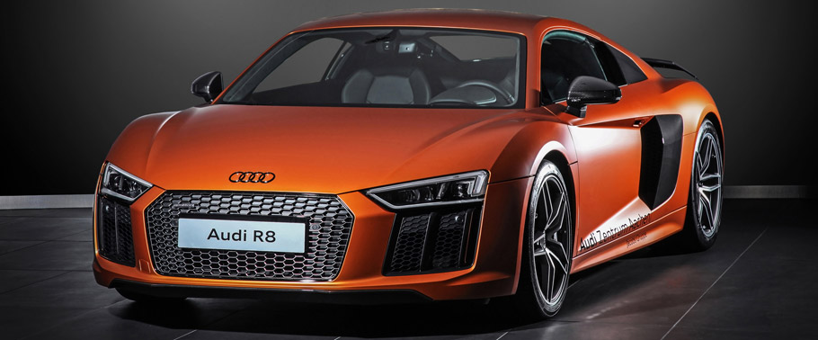 HplusB Design Audi R8 V10