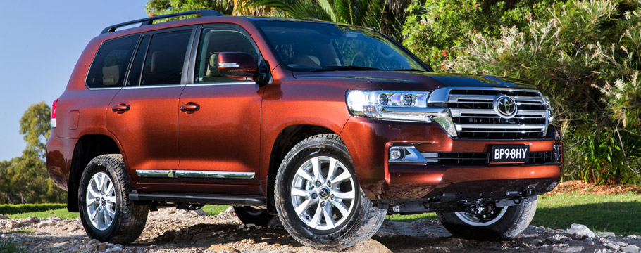 2015 Toyota Land Cruiser Sahara 