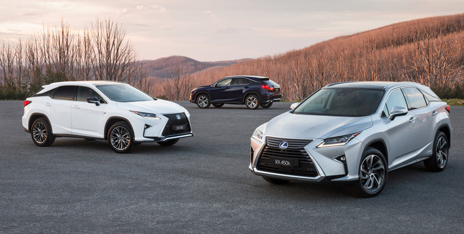 Lexus RX Line: RX 450h Sports Luxury, RX 350 F Sport and RX 200t Luxury. 