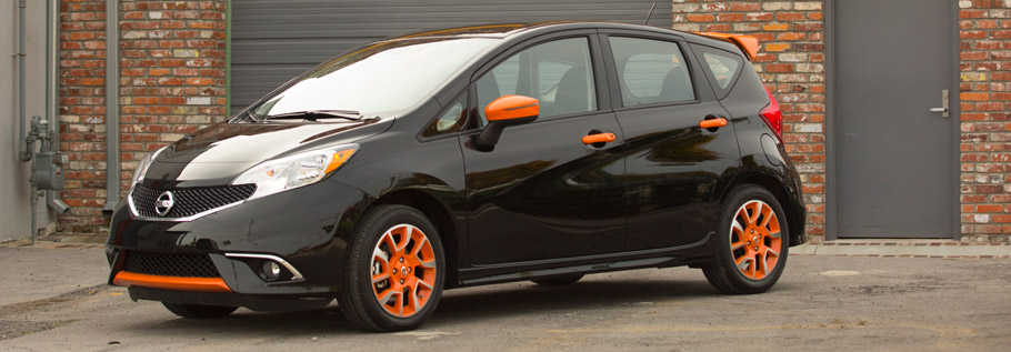 2016 Nissan Versa Note Color Studio 