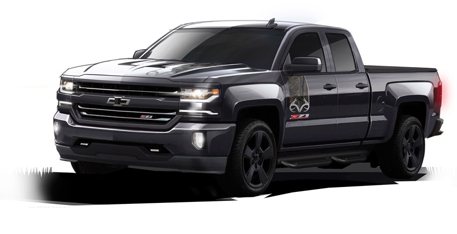 2016 Chevrolet Silverado Realtree Edition Front View 