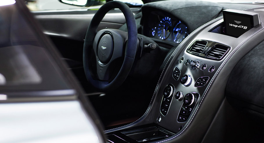 Aston Martin Vantage GT8 Interior