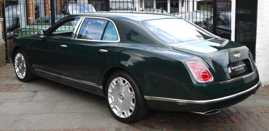 2016 Royal Bentley Mulsanne Limousine - Rear Ange