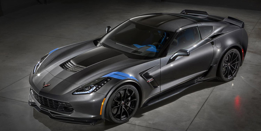 2017 Chevrolet Corvette Grand Sport Collector's Edition Front View