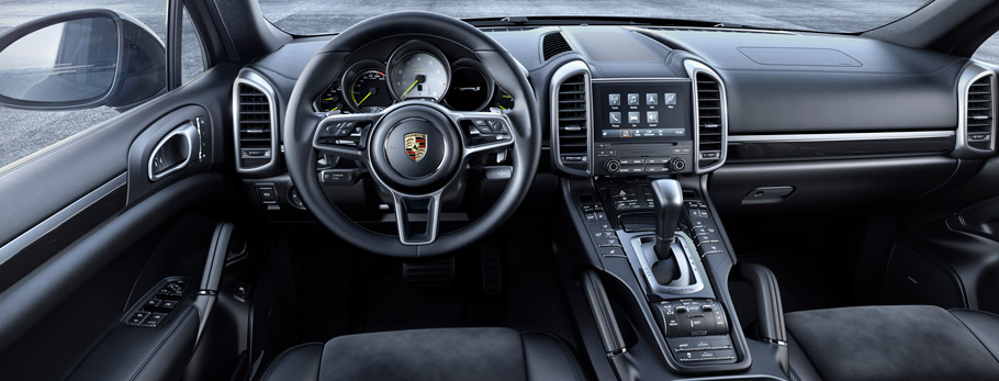 2017 Porsche Cayenne Platinum Edition